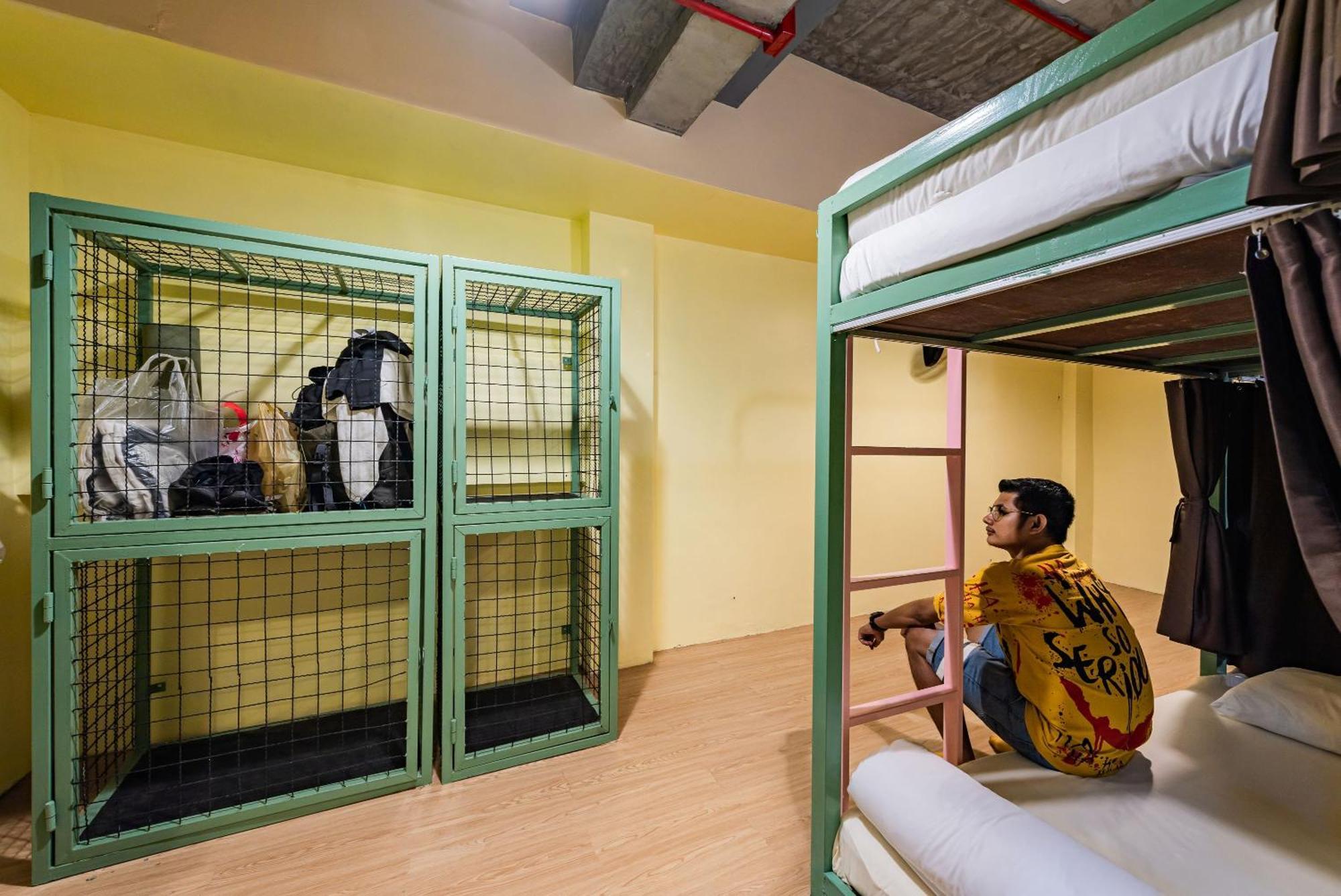 Sleeper Hostel Ao Nang Pokoj fotografie
